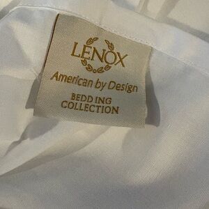 🛏️VINTAGE LENOX King Bedskirt